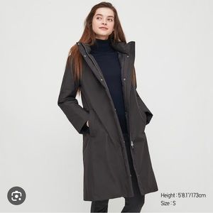 Uniqlo Women’s Hybrid Down Ultrawarm Long Coat Small black grey